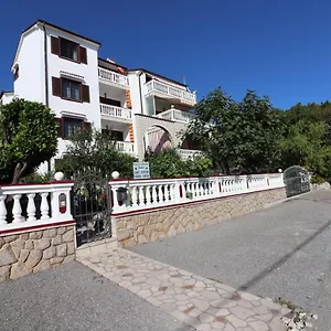 villa-sojat.primorje-gorskikotar.com/